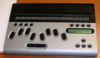 L'iris 40 caractère, clavier perkins et écran LCD