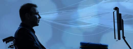 Image d'ilustration d'un fauteuil en ombre devant son écran