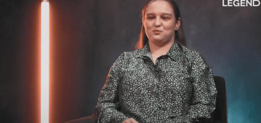 Léa, non voyante de naissance répond aux questions sur son quotidien