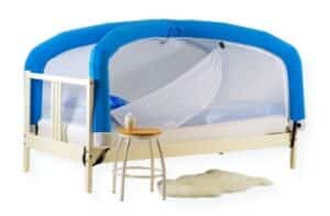 Tente de lit, mobile s’adaptant directement au lit. 