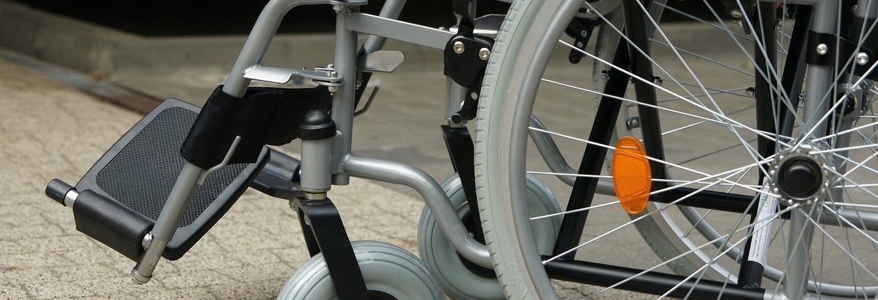 roue de fauteuil roulant.