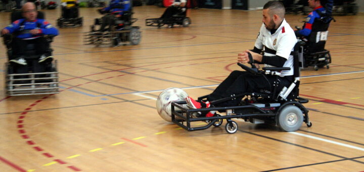 foot-fauteuil en conditions hivernales